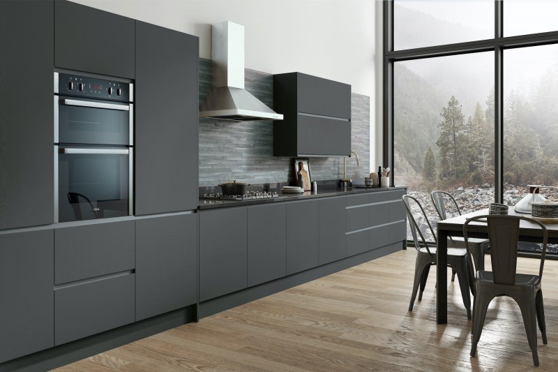 O&S Mather - MTO Edged: Legno Graphite Kitchen