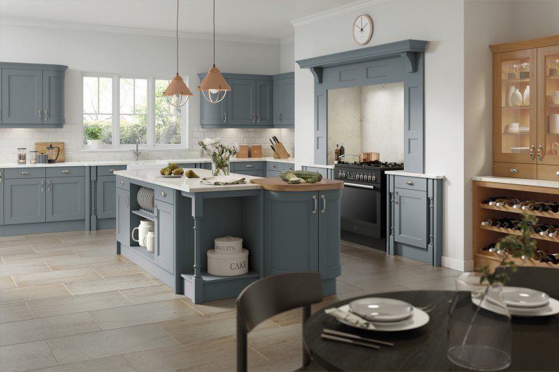 Windsor Smoke Blue & Oak Shaker Kitchen